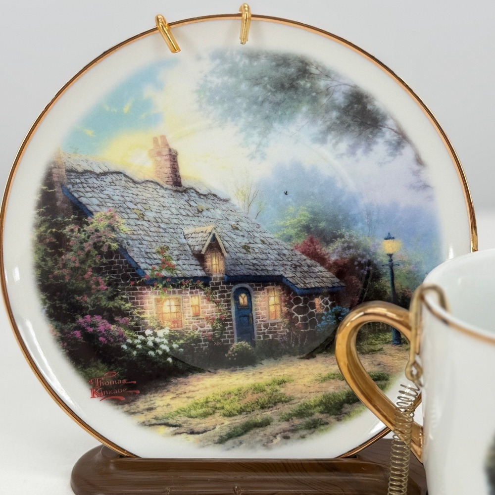 Thomas Kinkade Moonlight Cottage Teleflora Miniature Tea Cup Saucer Set Display - Picture 3 of 13